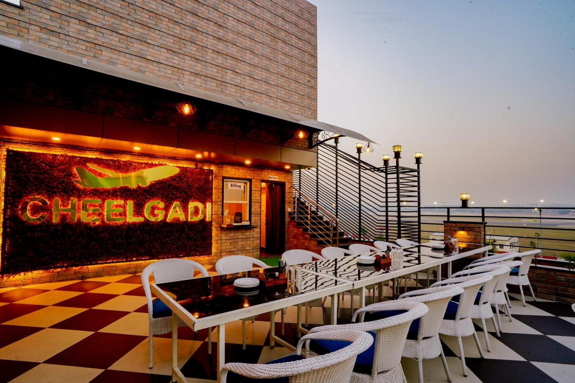 Hotel Cheelgadi Jaipur Eksteriør billede