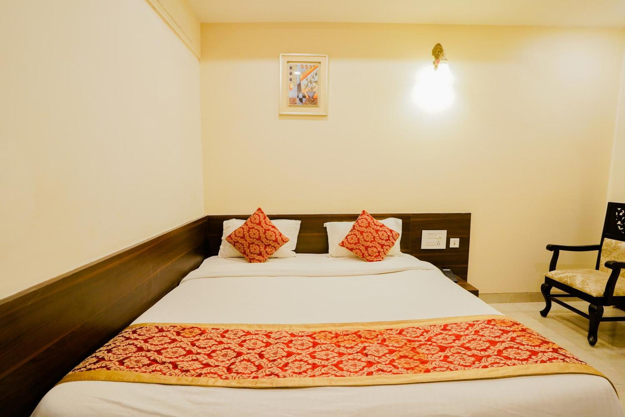 Hotel Cheelgadi Jaipur Eksteriør billede
