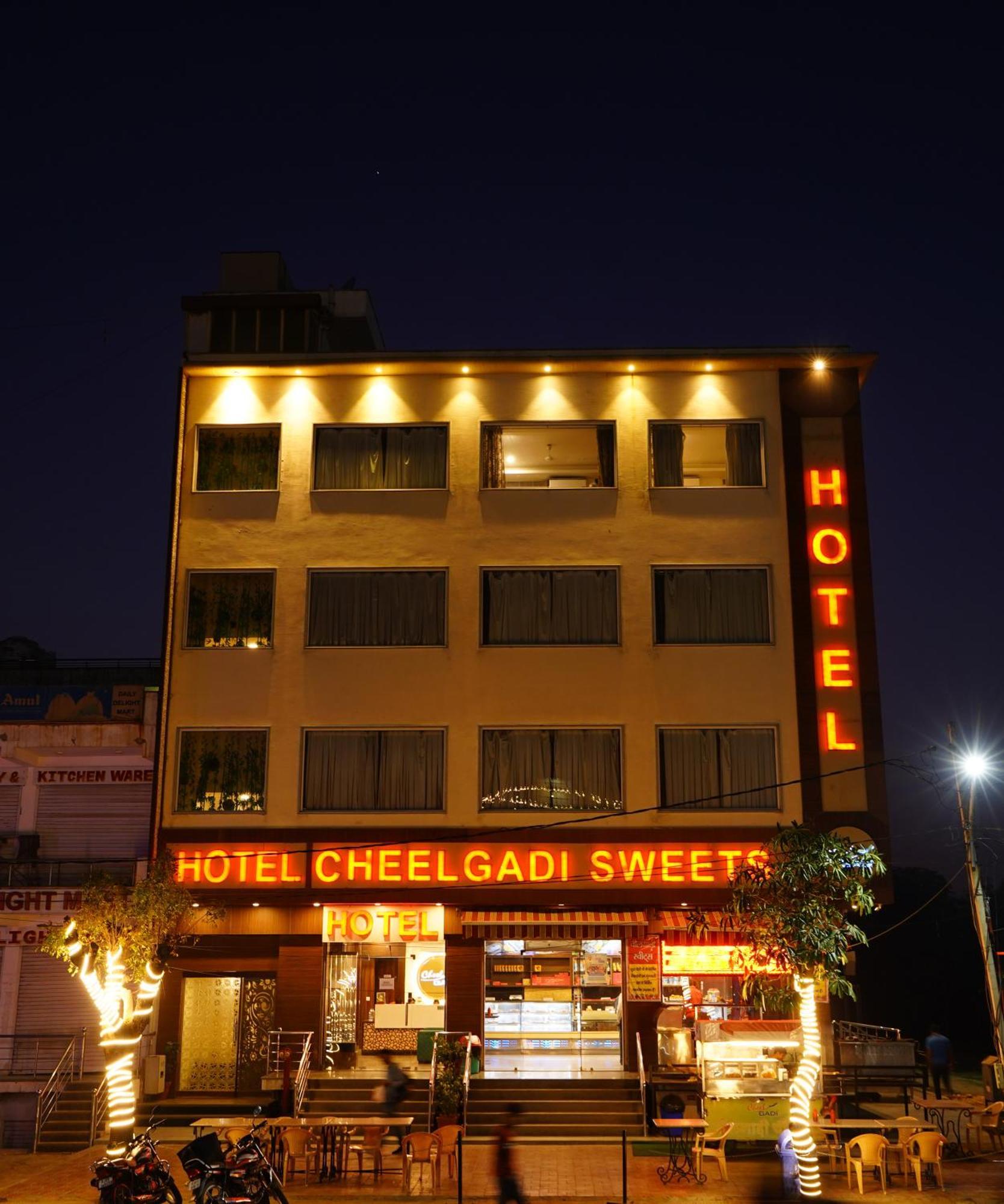 Hotel Cheelgadi Jaipur Eksteriør billede